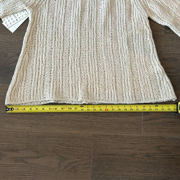NWT Khaite Klimpt Turtleneck - Picture 8 of 8